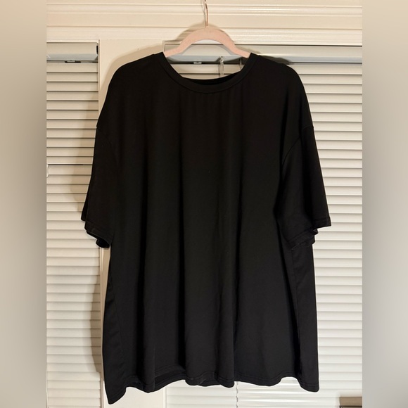 Graphic Tee - Picture 2 of 2